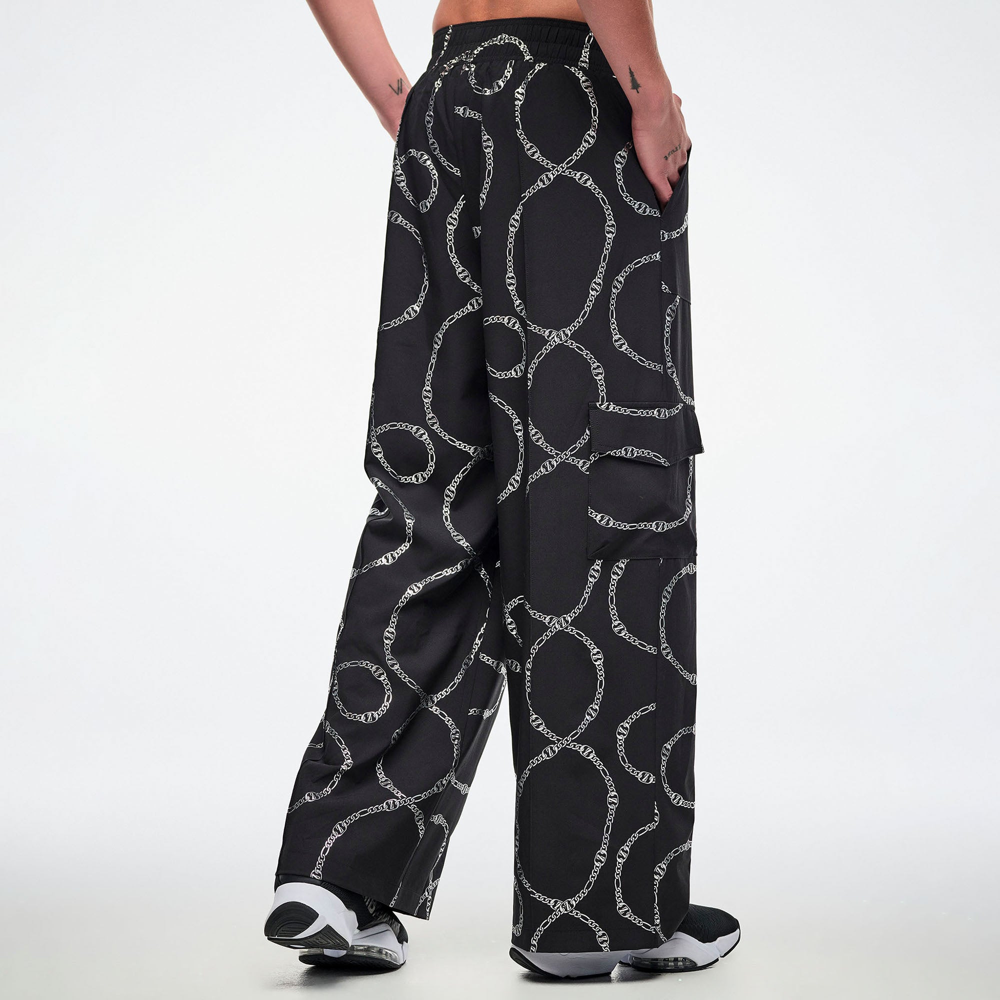 Dale-Z Woven Cargo Pants - Black/Silver