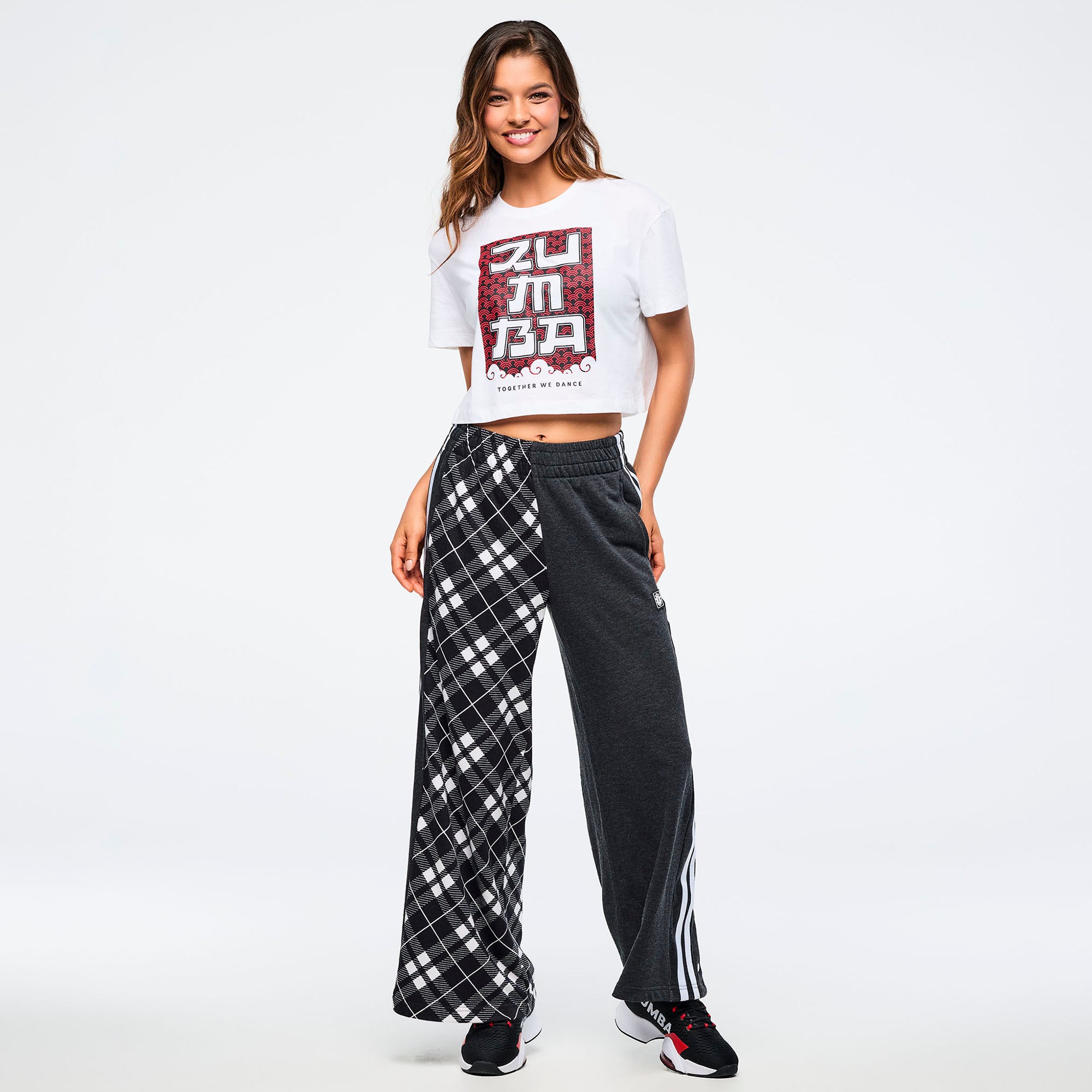 Eastern Flavor Crew Neck Crop Top חולצת זומבה