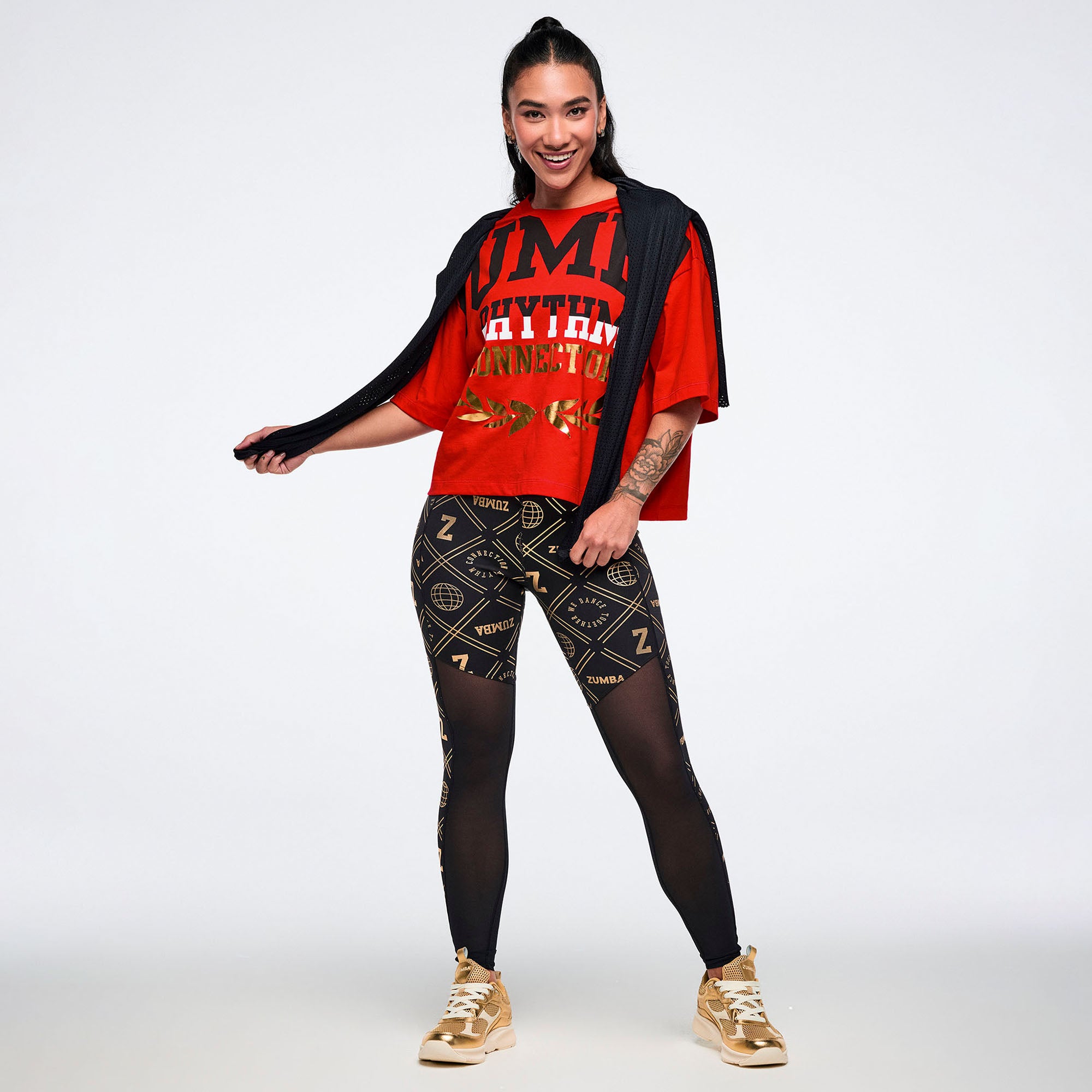 Worldwide Oversized Boxy Crop Top חולצת אוברסייז זומבה