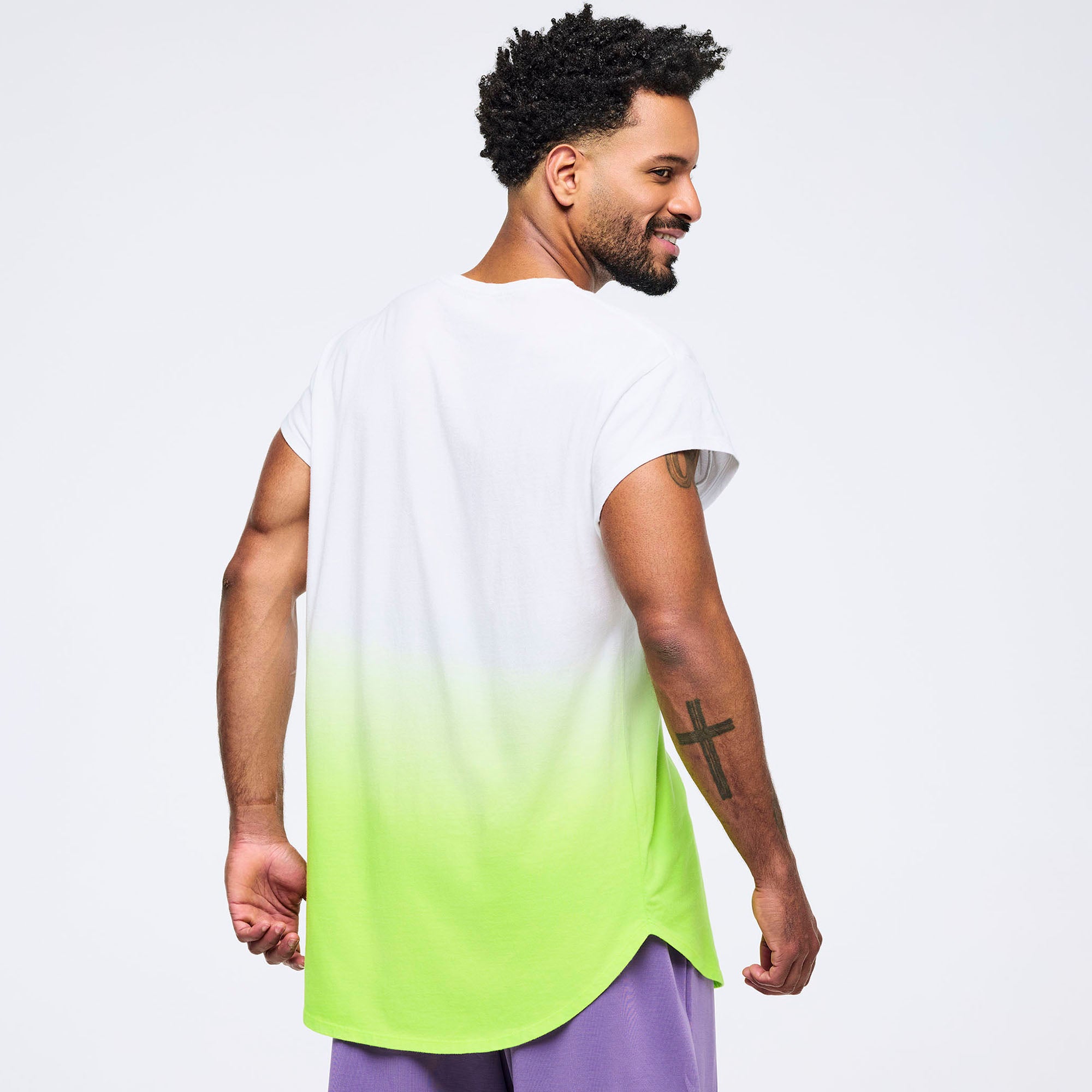 Pastel Men's Round Hem Tee חולצת זומבה ארוכה