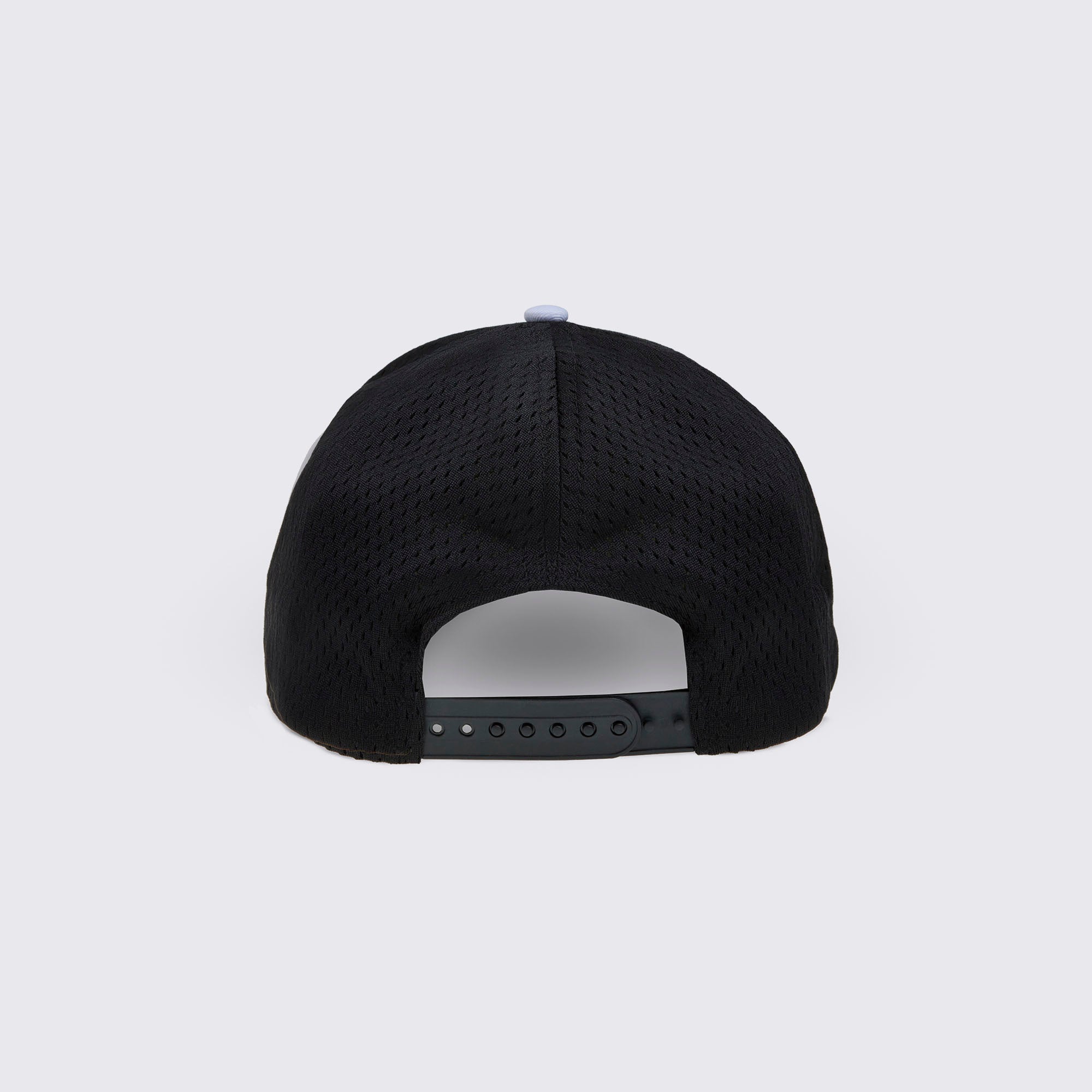 Worldwide Curved Brim Mesh Hat כובע זומבה