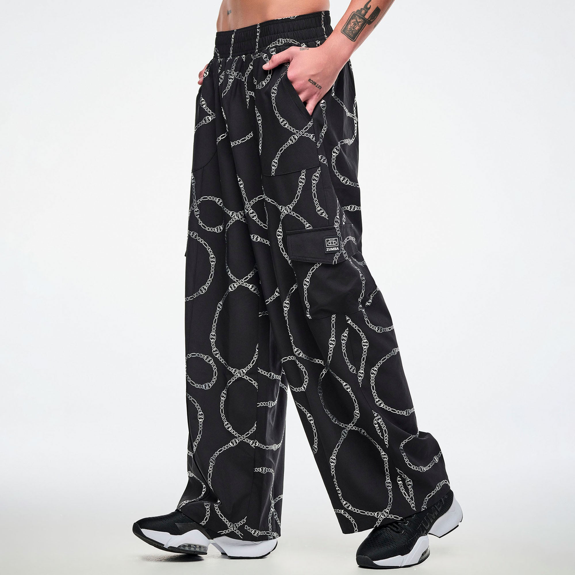 Dale-Z Woven Cargo Pants - Black/Silver