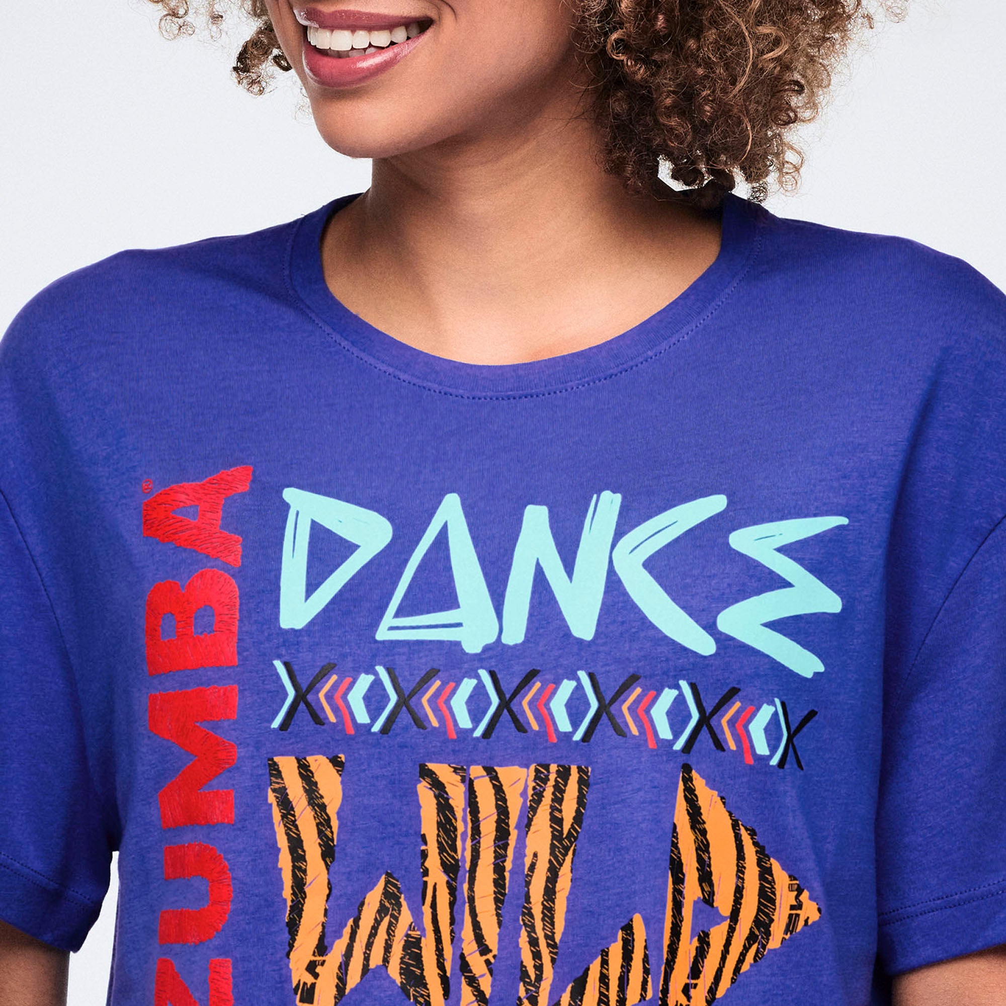 Wildbeat Crew Neck Short Sleeve Top עליונית זומבה