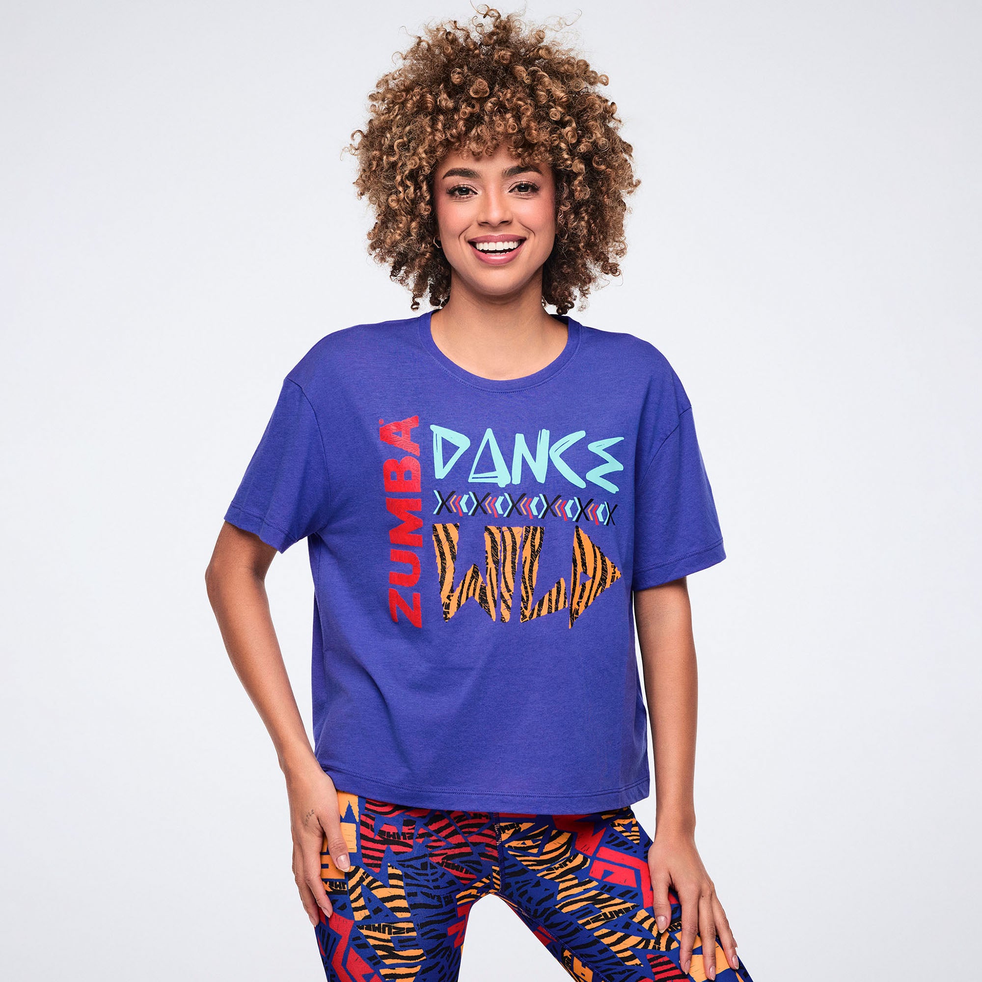 Wildbeat Crew Neck Short Sleeve Top עליונית זומבה