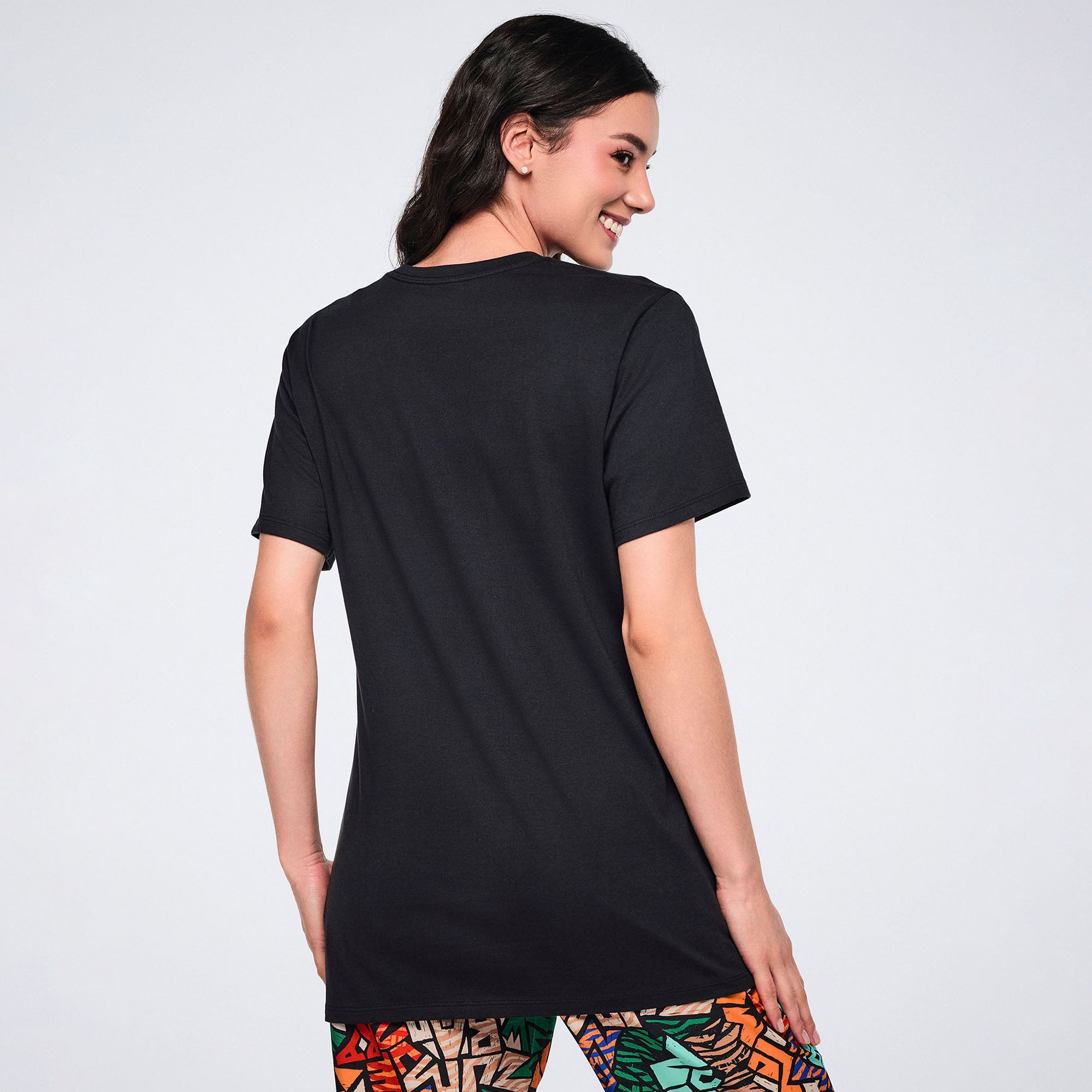 Wildbeat Unisex Crew Neck Tee - Bold Black חולצת זומבה